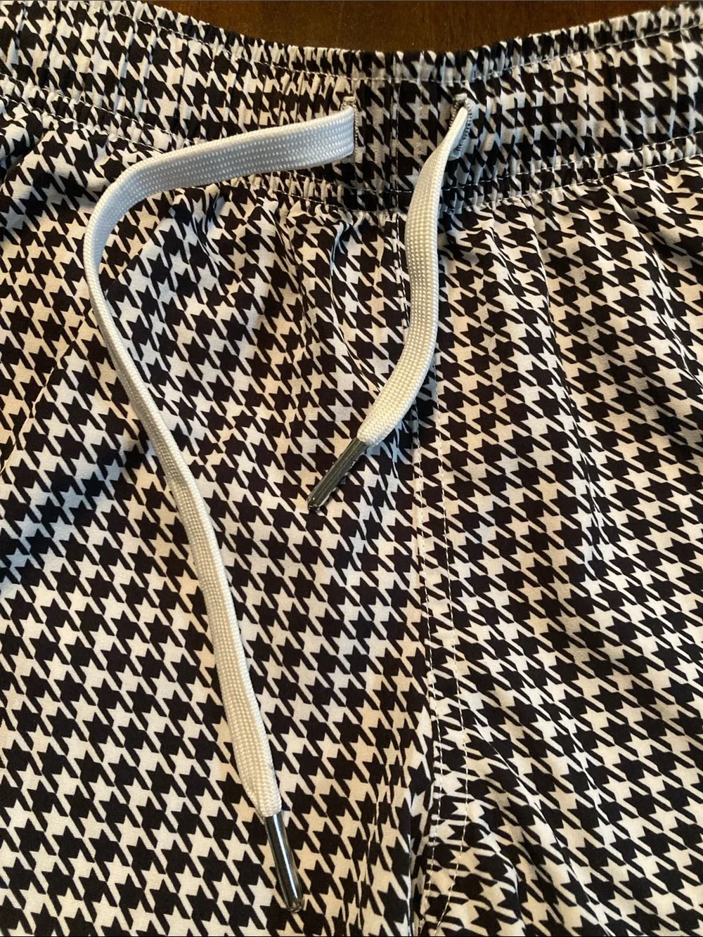 Cove Men’s Black & White Houndstooth Swim Trunks